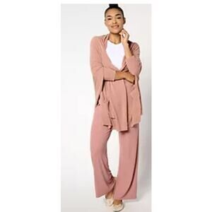 Barefoot Dreams Women Small/ Medium Blue Pink CozyChic Ultra Lite Blanket Wrap